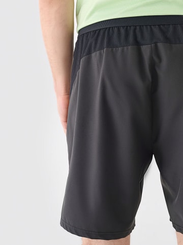 4F Trainingsshorts in Anthrazit