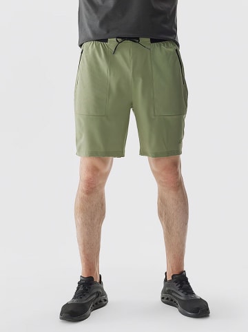 4F Trainingsshorts in Khaki