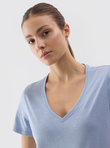4F Shirt in Hellblau