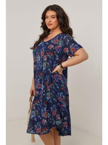 Curvy Lady Jurk donkerblauw