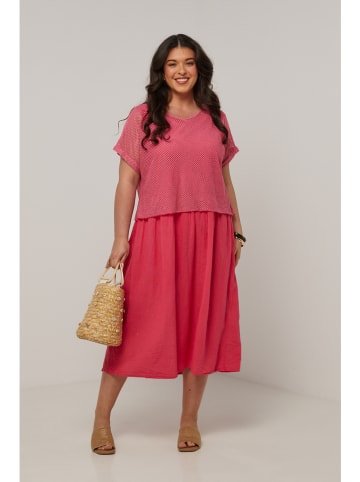 Curvy Lady Sukienka w kolorze jasnoróżowym
