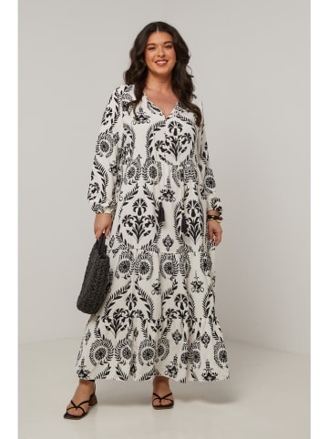 Curvy Lady Kleid in Creme