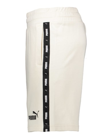 Puma Szorty "C+ PMA ESS+" w kolorze kremowym