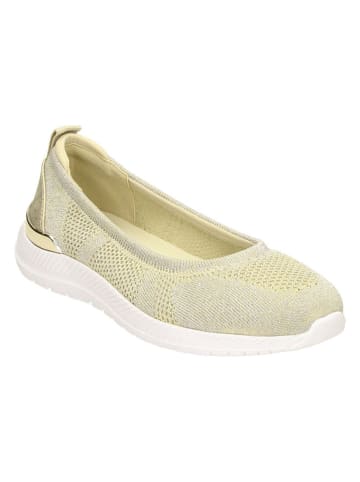 Claudia Ghizzani Ballerinas in Beige