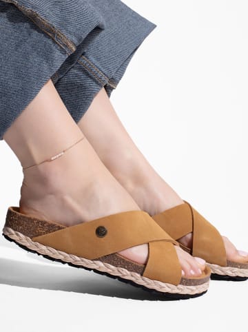BAYTON Leren slippers "Burgos" lichtbruin