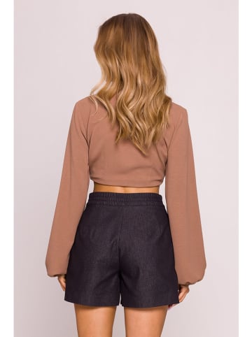 made of emotion Shorts in Anthrazit