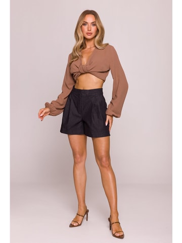 made of emotion Shorts in Anthrazit