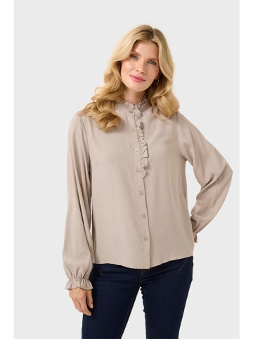 Cream Bluse in Beige