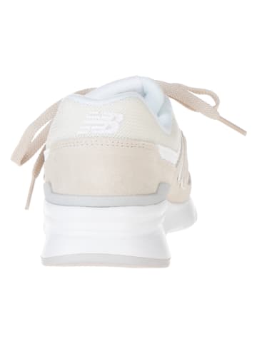 New Balance Leder-Sneakers in Creme