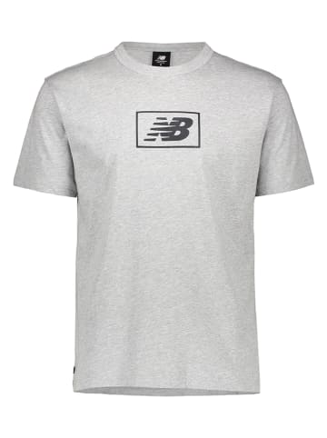 New Balance Shirt "Essentials" in Grau