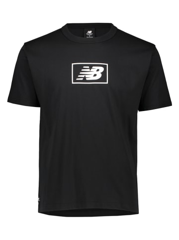 New Balance Shirt "Essentials" in Schwarz