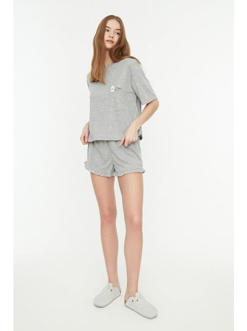 trendyol Pyjama in Grau