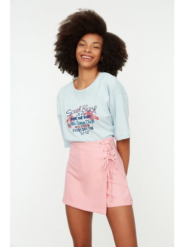 trendyol Hosenrock in Rosa