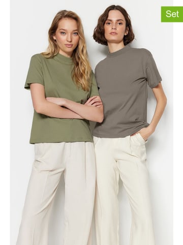trendyol 2er-Set: Shirts in Khaki/ Braun