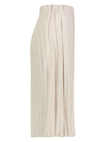 Sublevel Rock in Beige