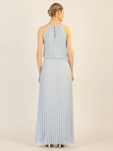 APART Plisseekleid in Hellgrau