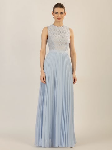 APART Kleid in Hellblau
