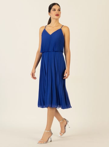 APART Plisseekleid in Blau