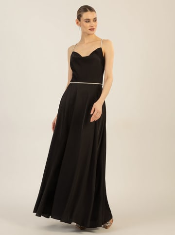 APART Kleid in Schwarz
