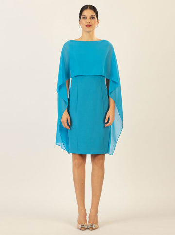 APART Kleid in Blau