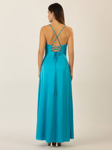 APART Kleid in Hellblau