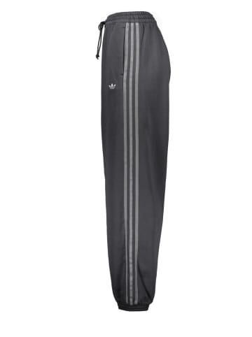 adidas Spodnie dresowe w kolorze czarnym