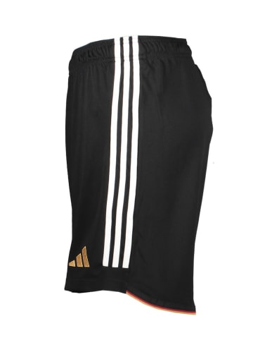 adidas Trainingsshorts in Schwarz