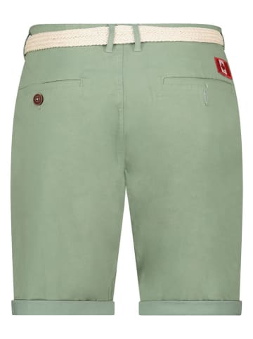 Canadian Peak Bermudas "Podexeak" in Grün