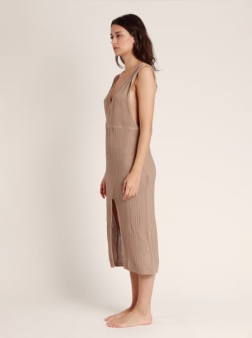 admas Kleid in Beige