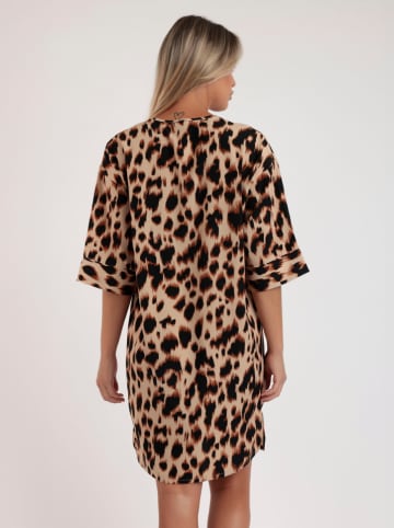 admas Kleid in Beige