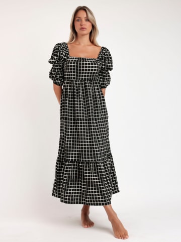 admas Kleid in Schwarz