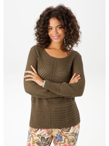 Aniston Pullover in Braun