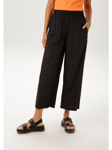Aniston Culotte in Schwarz