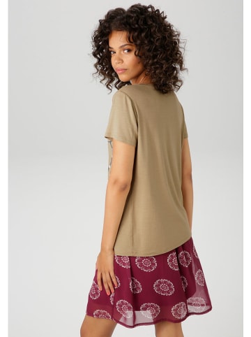 Aniston Shirt in Camel