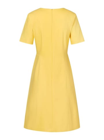 More & More Kleid in Gelb