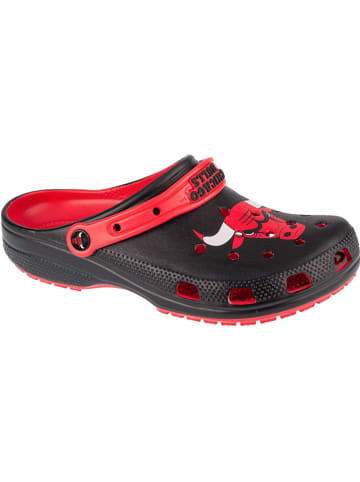 Crocs Crocs "Chicago Bulls" in Schwarz/ Rot