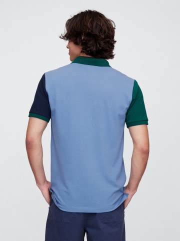 GAP Poloshirt in Hellblau