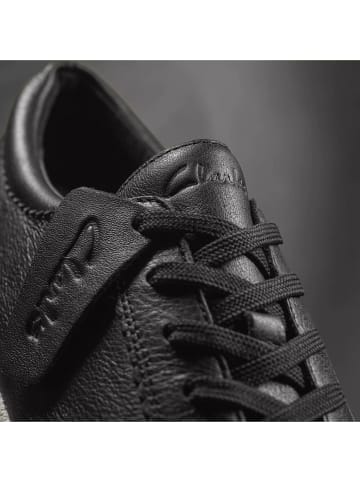 Clarks Leder-Sneakers "Mayhill Walk" in Schwarz