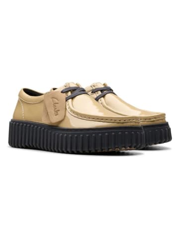 Clarks Leder-Schnürschuhe "Torhill Bee" in Beige