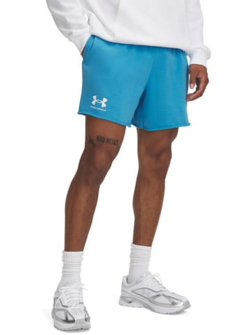 Under Armour Shorts in Hellblau