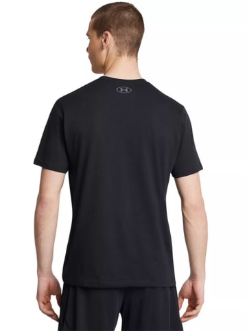 Under Armour Koszulka w kolorze czarnym