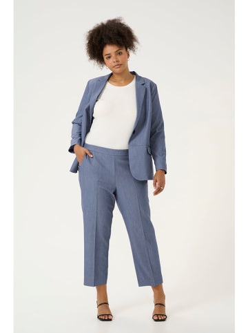 Kaffe Chino in Blau