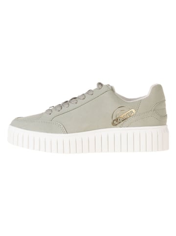 s.Oliver Sneakers in Grün