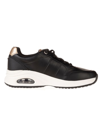 s.Oliver Sneakers in Schwarz/ Gold