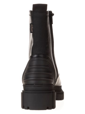 s.Oliver Boots in Schwarz