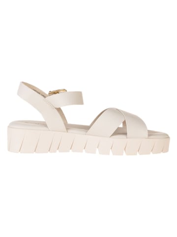 s.Oliver Sandalen in Creme