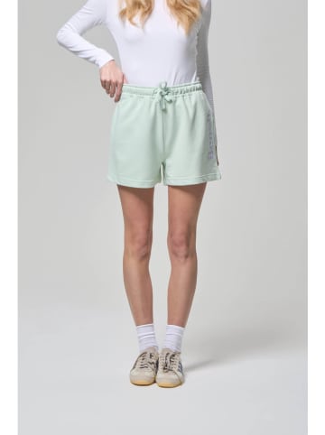 Bench Sweatshort "Phoebe" saliegroen