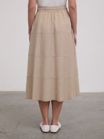 BGN Rok beige