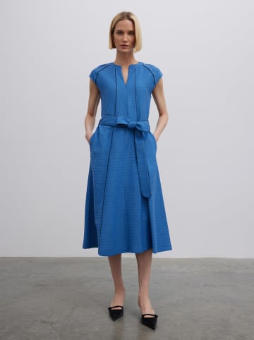 BGN Kleid in Blau