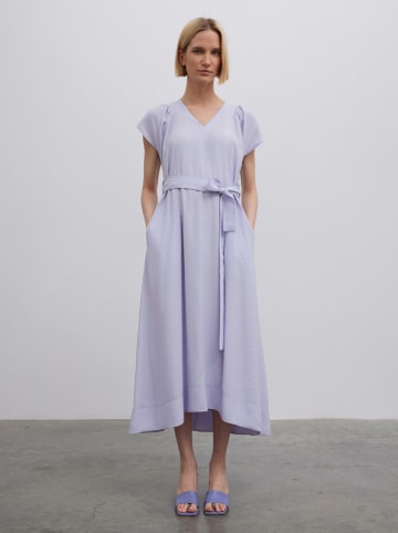 BGN Kleid in Lila